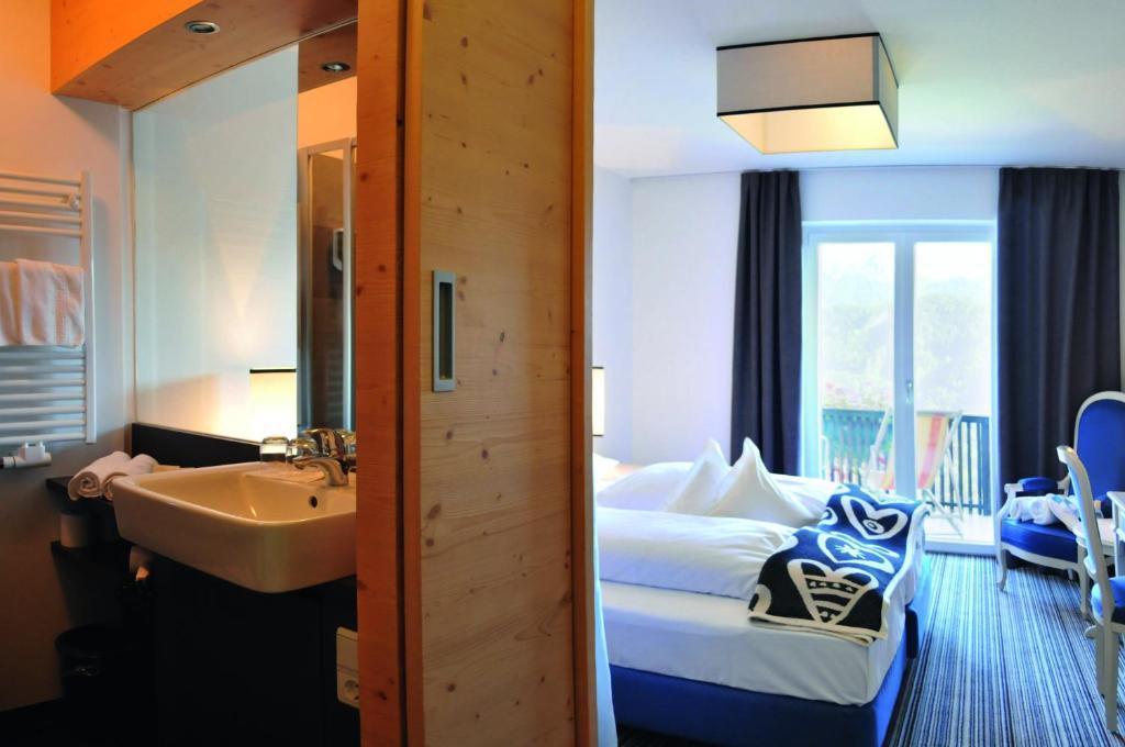 The Vista Hotel Bressanone Room photo